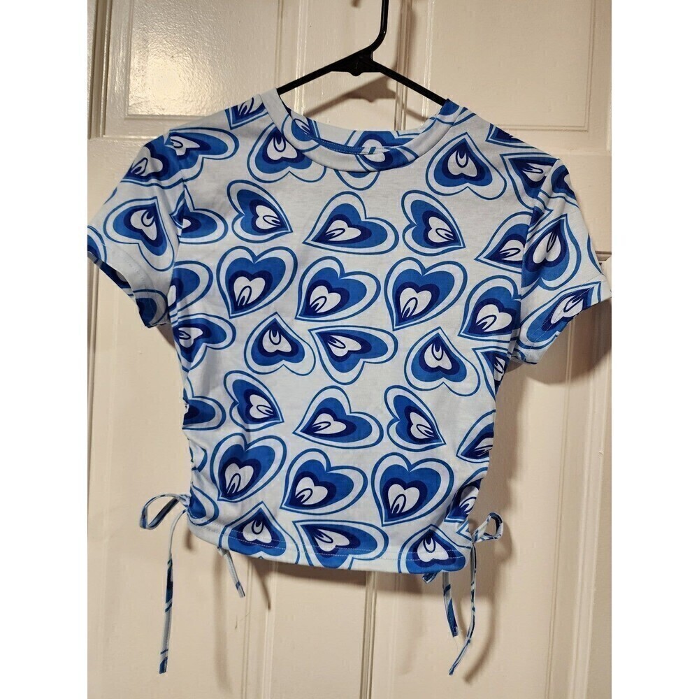 Qutie 90s Ruched Drawstring Side Heart Top - Picture 4 of 10